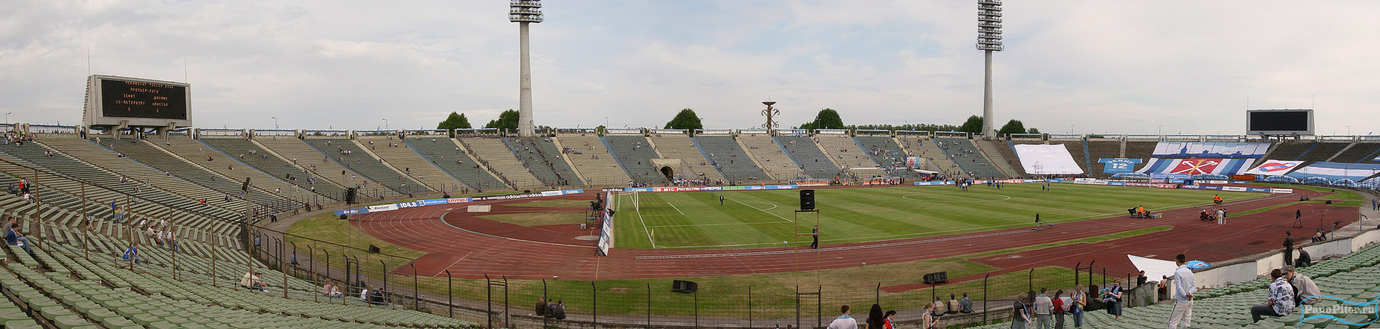Стадион им. С.М. Кирова (2007г)
